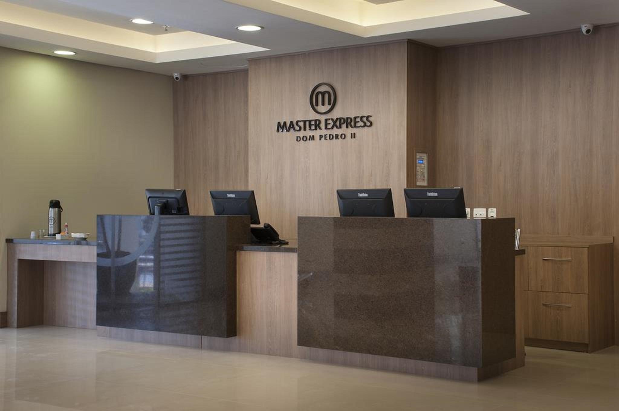 Master Express Dom Pedro II - Proximo Ao Consulado Americano E Aeroporto 阿雷格里港 外观 照片